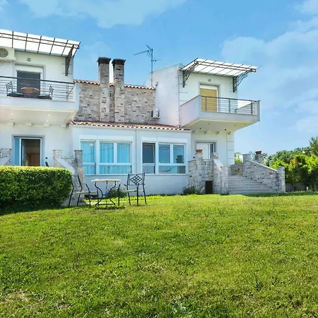 Summer House In 2 Holiday home